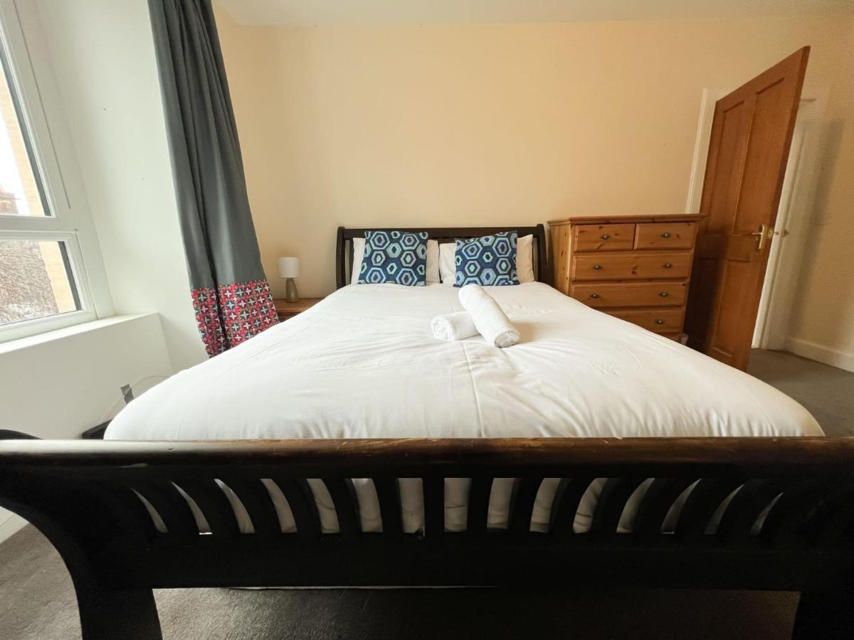 דירות Convenient 2Br Flat Gorgie אדינבורו מראה חיצוני תמונה